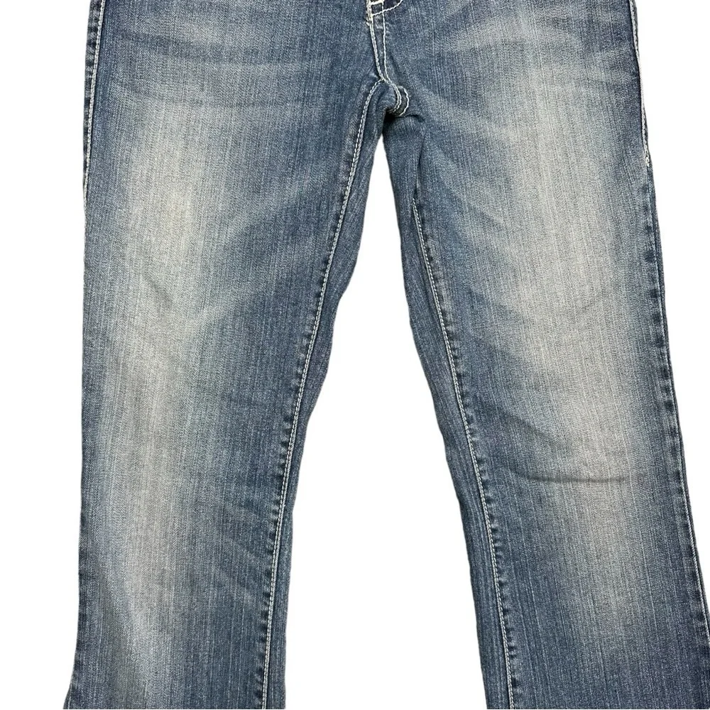 Rock 47 Embellished Cross Pocket Wrangler Bootcut Jeans - Picture 3 of 14